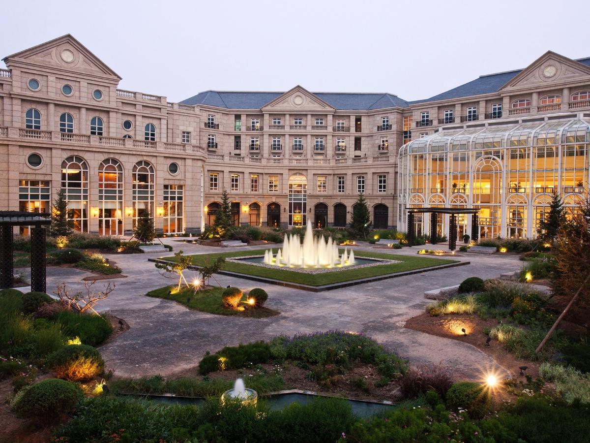 Tianjin Goldin Metropolitan Polo Club Hotel Xiqing Extérieur photo
