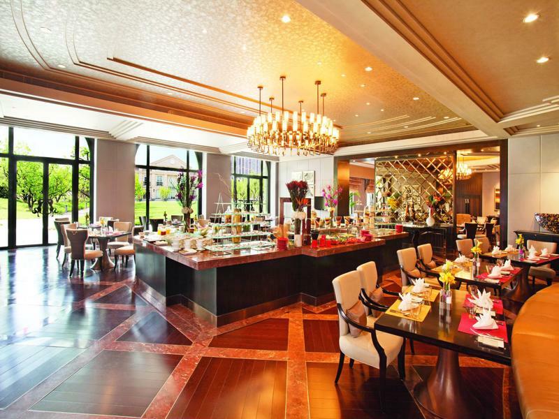 Tianjin Goldin Metropolitan Polo Club Hotel Xiqing Extérieur photo
