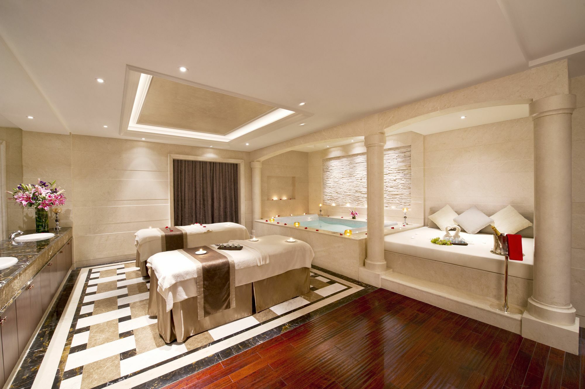 Tianjin Goldin Metropolitan Polo Club Hotel Xiqing Extérieur photo